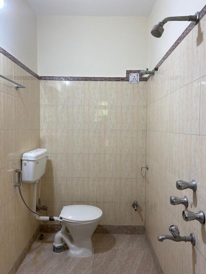 Maria'S Homestay Siliguri Buitenkant foto
